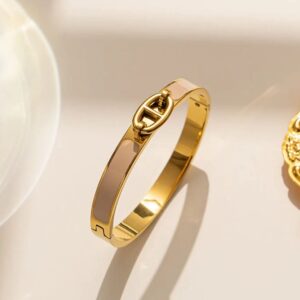 Golden Grace – Armreif in Beige & Gold