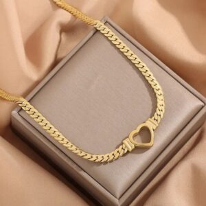 Herzpanzer – Vergoldete Panzerkette mit Herzdetail