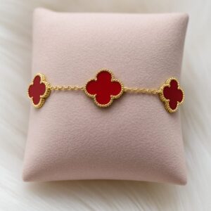 Clara Rouge Gold Clover Bracelet